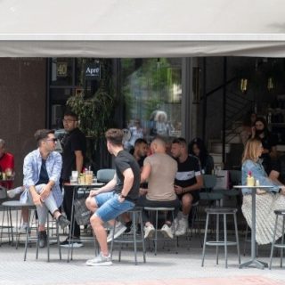 Οικονόμου: Τι θα ισχύει σε εστίαση και κλειστούς χώρους – Στα 10 ευρώ το τεστ για τους ανεμβολίαστους