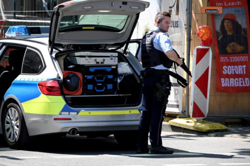 Γερμανία: Συνελήφθη Σύρος γιατρός που κατηγορείται για “έγκλημα κατά της ανθρωπότητας”