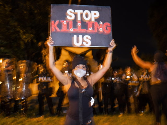 Αμερική, γιατί δεν νοιάζεσαι αν αναπνέουν οι πολίτες σου;  