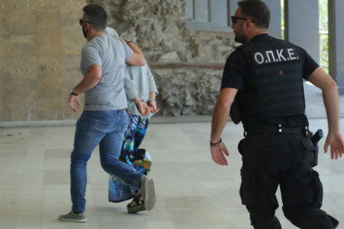 Στη φυλακή η 33χρονη για την αρπαγή της μαθήτριας