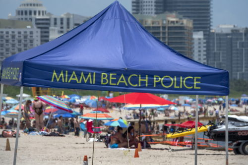 Κορωνοϊός- ΗΠΑ: Ανησυχητική αύξηση των κρουσμάτων στις νότιες πολιτείες