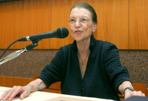 Πέθανε η συγγραφέας Αμαλία Μεγαπάνου, πρώην σύζυγος του Κωνσταντίνου Καραμανλή