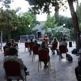 Δημήτρης Λιγνάδης: «Καταλαβαίνω για έναν καλλιτέχνη τι είναι να βλέπει μαύρο μπροστά του»