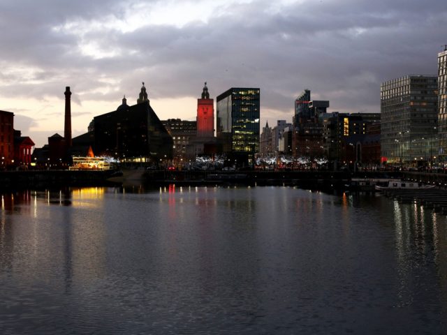 Ένα φωτογραφικό ταξίδι στο Λίβερπουλ που ανυπομονούσε χρόνια για ένα πρωτάθλημα