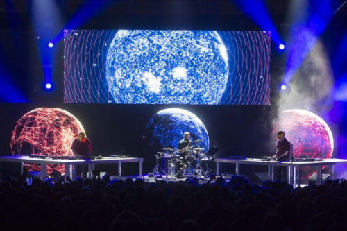 Theater of War Productions και Στέρεο Νόβα την 3η & 4η ημέρα του Summer Nostos Festival RetroFuture