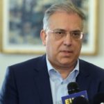 Θεωδορικάκος: «Οι εργαζόμενοι στον δημόσιο τομέα μπορούν, εφόσον οι θέσεις που κάλυπταν έως τώρα δεν είναι αναγκαίες, στο μέλλον να μετακινηθούν σε άλλες θέσεις εργασίας.»