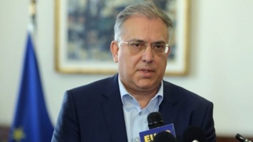 Θεωδορικάκος: «Οι εργαζόμενοι στον δημόσιο τομέα μπορούν, εφόσον οι θέσεις που κάλυπταν έως τώρα δεν είναι αναγκαίες, στο μέλλον να μετακινηθούν σε άλλες θέσεις εργασίας.»