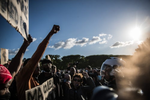 Το Συμβούλιο Ανθρωπίνων Δικαιωμάτων του ΟΗΕ προχωρά σε επείγουσα συζήτηση για τον ρατσισμό και την αστυνομική βία στις ΗΠΑ