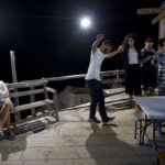 Πέτσας: «Προς απαγόρευση των πανηγυριών και λοιπών μαζικών εκδηλώσεων μέχρι, τουλάχιστον, τέλος Ιουλίου»