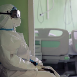 Πάνος Παπανικολάου: «Επικοινωνιακό βαυκάλισμα η κυβερνητική πολιτική για την πανδημία και όχι ουσιαστική ενίσχυση του ΕΣΥ»