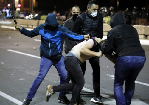 Κορωνοϊός: Ο πρόεδρος της Σερβίας απέσυρε την απόφαση για lockdown στο Βελιγράδι