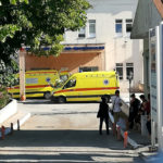 Σε ιδιαίτερα κρίσιμη κατάσταση παραμένει ο 56χρονος τραυματίας από την επίθεση στη ΔΟΥ Κοζάνης