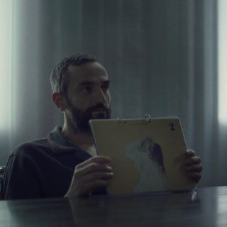 «Μήλα»: Ο Χρήστος Νίκου πάει Βενετία με τον Άρη Σερβετάλη