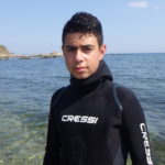 13χρονος «Ρομπέν των θαλασσών» καθαρίζει τον βυθό από πλαστικά και άλλα σκουπίδια