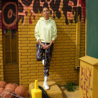 Η Rocky Hehakaija έχει πάντα μια μπάλα μαζί της