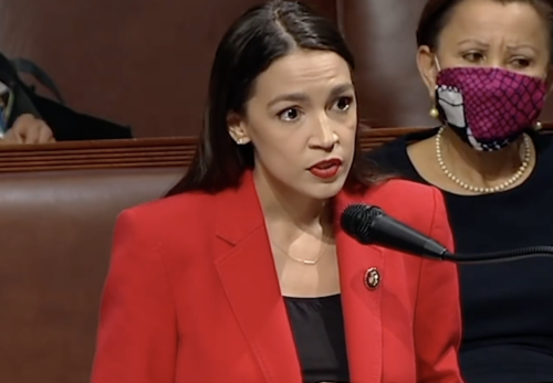 Συγκλονιστική Αλεξάντρια Οκάσιο-Κορτέζ: «Ο πατέρας μου, ευτυχώς, δεν ζει για να δει πως συμπεριφέρονται στην κόρη του» [ΒΙΝΤΕΟ]