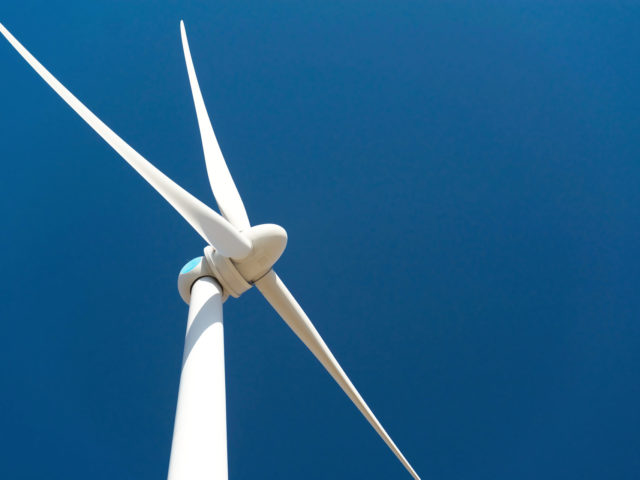 Γιατί υπάρχουν τόσο έντονες αντιδράσεις για την εγκατάσταση αιολικών πάρκων;