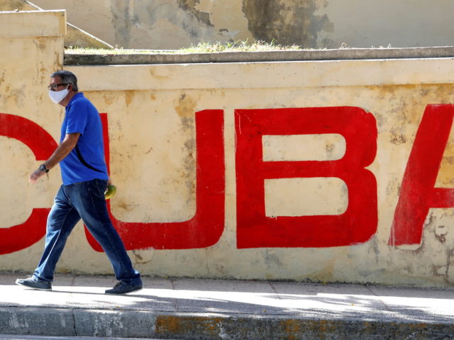 Η Κούβα καταγγέλλει πως η πρεσβεία της στο Παρίσι δέχτηκε επίθεση με μολότοφ