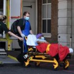 Ξεπέρασαν τους 800.000 οι θάνατοι παγκοσμίως εξαιτίας της COVID-19