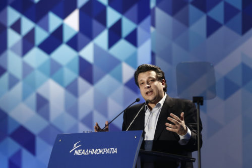 Δερμιτζάκης: «Τα εμβόλια είναι ασφαλή και αποτελεσματικά»