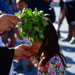 Είναι όλα τέλεια στη φετινή σχολική χρονιά που το μόνο μας άγχος είναι πότε θα γίνει ο αγιασμός