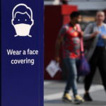 Κορωνοϊός: Οργιάζουν στο Faceboοk τα group ενάντια στη μάσκα