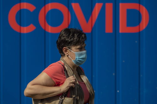 Κορωνοϊός: 2166 κρούσματα, νέο αρνητικό ρεκόρ ανακοίνωσε ο ΕΟΔΥ