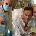 Ο Ναβάλνι δηλητηριάστηκε από ένα μπουκάλι νερού στο δωμάτιο ξενοδοχείου στο Τομσκ