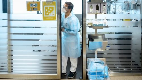 Κορωνοϊός: Ξεπέρασε τα 30 εκ. κρούσματα παγκοσμίως