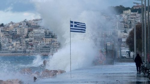 Ιανός: Η πορεία του είναι αλλοπρόσαλλη σύμφωνα με τους ειδικούς