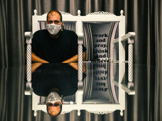 Studiomateriality: Γιατί τόσοι καινούριοι χώροι στην Αθήνα αναζητούν την υπογραφή του Μίλτου Κοντογιάννη;