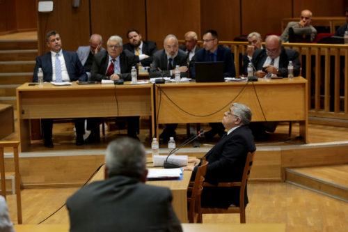 Δίκη Χρυσής Αυγής: Τα δύο σενάρια και οι ποινές για εγκληματική οργάνωση