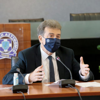 Πώς ευχήθηκε «Χρόνια Πολλά» το ΜέΡΑ25 στον Μιχάλη Χρυσοχοϊδη;