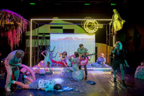 Η Στέγη στέλνει «Ερωτικές Καρτ Ποστάλ Από την Ελλάδα»