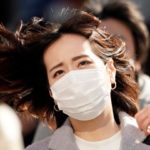 Κορωνοϊός-ΠΟΥ: Νέες συστάσεις για τη χρήση μάσκας από τους πολίτες και τους υγειονομικούς