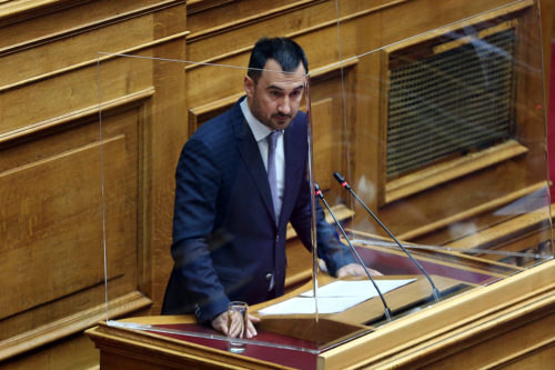 Χαρίτσης: «Υγειονομική βόμβα δεν είναι οι διαδηλωτές αλλά οι 6.000 αστυνομικοί»