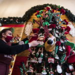 Ιταλία-Κορωνοϊός: «Ο Ιησούς Χριστός μπορεί να γεννηθεί φέτος και δυο ώρες νωρίτερα», δήλωσε ο Ιταλός υπουργός Περιφερειακών Θεμάτων