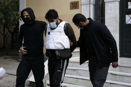 Νέα προθεσμία για αύριο έλαβε ο 27χρονος που ομολογεί πως ήταν μαχητής του ISIS