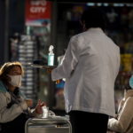 Κορωνοϊός: Τα μπαρ και τα εστιατόρια της Βαρκελώνης άνοιξαν ξανά