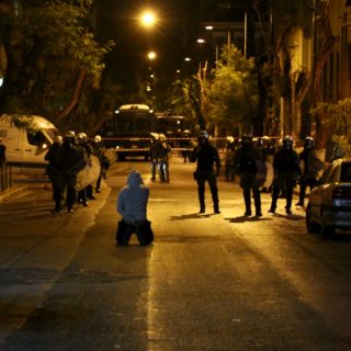 Η ωμή καταστολή ως κάλυμμα για την αποτυχημένη διαχείριση της πανδημίας