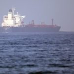 Τέσσερις νεκροί και ένας αγνοούμενος είναι ο απολογισμός της σύγκρουσης αλιευτικού σκάφους με το υπό ελληνική σημαία δεξαμενόπλοιο «Έφεσος»