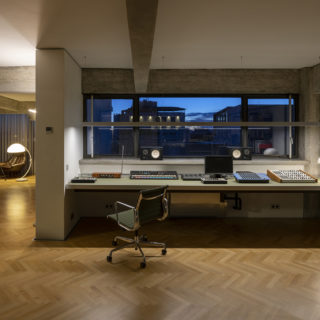 Το Flux office σχεδίασε ένα από τα πιο ωραία διαμέρισματα που έχουμε δει στην Αθήνα