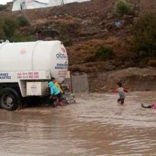 Στις λάσπες του Καρά Τεπέ βυθίστηκε η ανθρώπινη αξιοπρέπεια