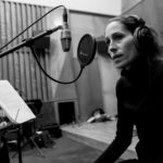 Η «Ανθρώπινη συμπύκνωση» της Αμάντας Μιχαλοπούλου, στα “Radio Plays” του Φεστιβάλ Αθηνών