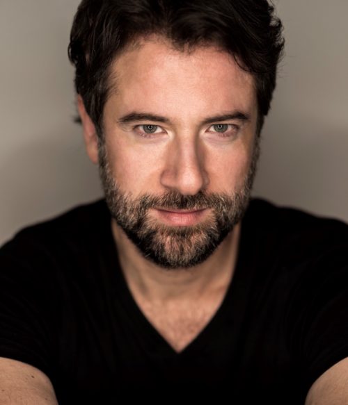 Ο Κωστής Μαραβέγιας σε μία ξεχωριστή μουσική βραδιά live streaming από το ΚΠΙΣΝ