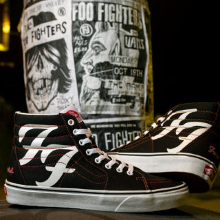 Vans και Foo Fighters γιορτάζουν την 25η επέτειο του ντεμπούτου άλμπουμ της μπάντας