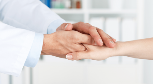 Αγανάκτηση για την άδικη άρνηση πρόσληψης ΑμεΑ γιατρού στην Κέρκυρα