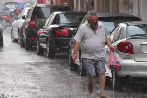 Σημαντική επιδείνωση του καιρού – Πού θα εκδηλωθούν ισχυρές βροχές και καταιγίδες
