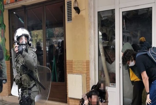 Θεσσαλονίκη: Εισαγγελική έρευνα για περιστατικό βίας αστυνομικών κατά διαδηλωτών [ΒΙΝΤΕΟ]