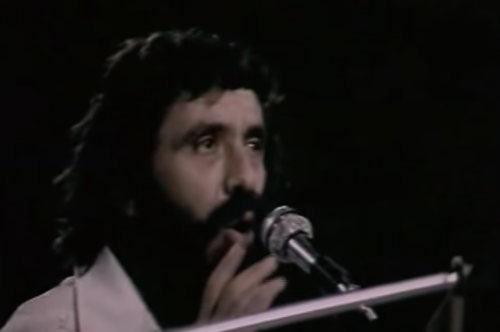 Πέθανε ο τραγουδιστής Αντώνης Καλογιάννης